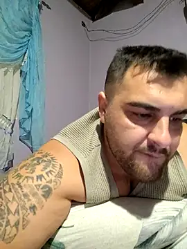 Snapshot of Attila98 chatting on 02/02/26, 07:01 Attila98 online show from 02/02/26, 07:01