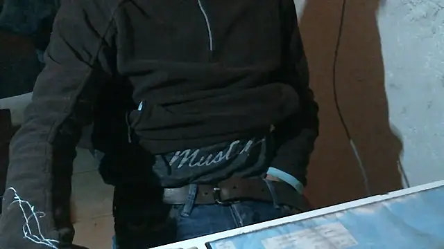 Renard0909 online show from 01/12/26, 04:45