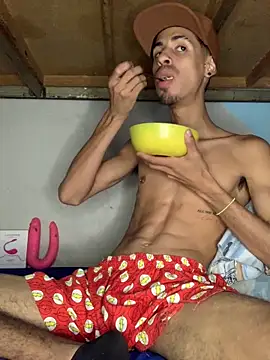 alexx 23cm online show from 02/03/26, 08:47