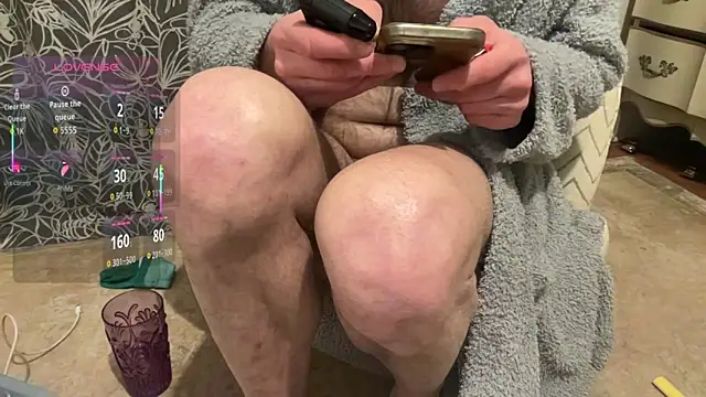 Snapshot of wolverinedream chatting on 02/24/26, 10:35 wolverinedream online show from 02/24/26, 10:35