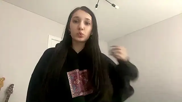 miaumiau Mia online show from 03/11/26, 06:58