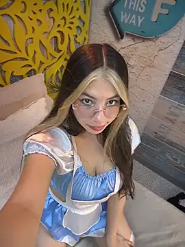 ShyDesireXXX online show from 04/02/26, 09:34