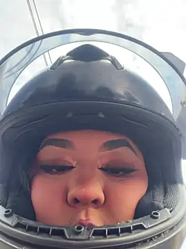 Snapshot of Isabella_Belmont chatting on 01/13/26, 08:14 Isabella Belmont online show from 01/13/26, 08:14