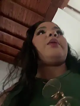 Isabella Belmont online show from 02/05/26, 08:24