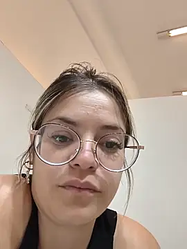 gisequeen online show from 02/11/26, 04:01