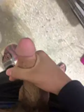 Wassimdz410 online show from 04/19/26, 08:33