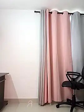 saray reesee online show from 01/15/26, 08:23