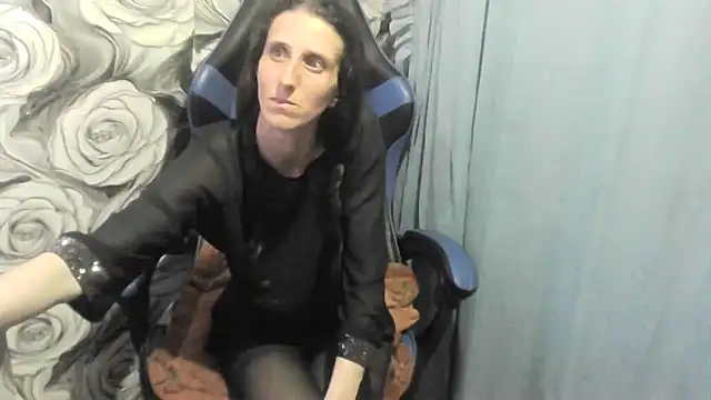  wolfxsnowy  online show from 03/28/26, 06:07