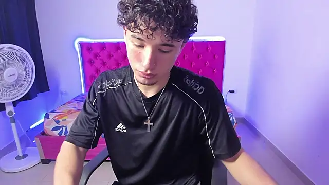 Snapshot of jean_burns chatting on 02/01/26, 10:19 jean burns online show from 02/01/26, 10:19