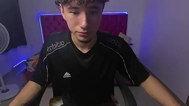 Snapshot of jean_burns chatting on 03/03/26, 07:09 jean burns online show from 03/03/26, 07:09