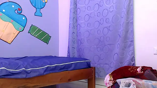 skinnysexzara18 online show from 02/01/26, 01:26