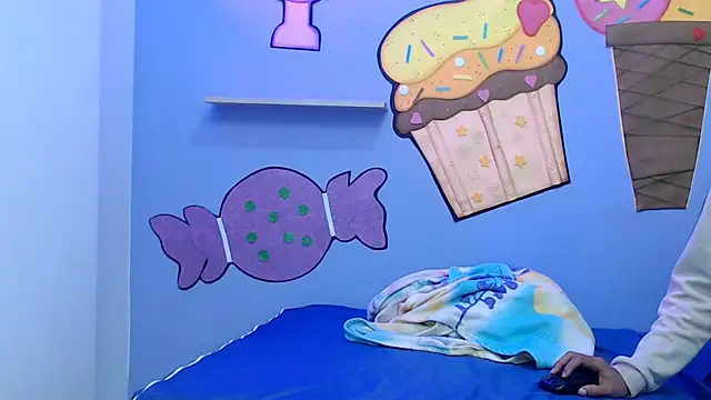 skinnysexzara18 online show from 02/08/26, 01:20