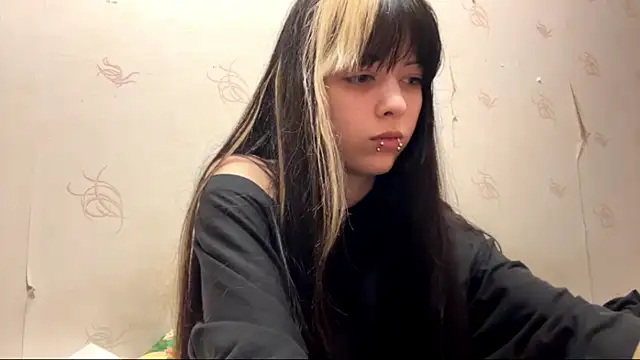 Snapshot of VeraDaisy chatting on 02/11/26, 06:24 VeraDaisy online show from 02/11/26, 06:24