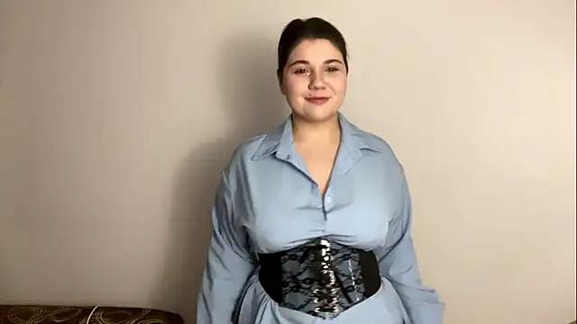 Snapshot of LunaBlakes chatting on 02/10/26, 07:23 LunaBlakes online show from 02/10/26, 07:23