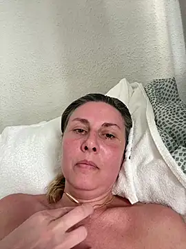 Amelia9798 online show from 03/22/26, 03:04