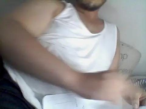 Snapshot of DrosXO chatting on 02/24/26, 12:52 DrosXO online show from 02/24/26, 12:52