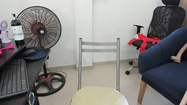 saskya13 online show from 02/12/26, 04:13