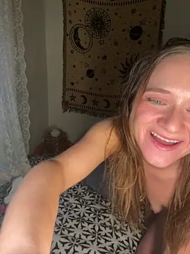 teenyblossom online show from 02/22/26, 09:46