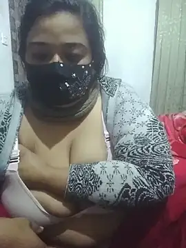 momo loves online show from 02/04/26, 06:25