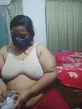 momo loves online show from 02/21/26, 04:30