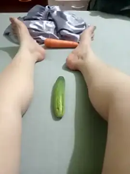 Snapshot of LINSA20 chatting on 03/01/26, 01:57 LINSA20 online show from 03/01/26, 01:57