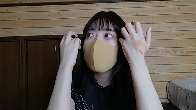minami room online show from 07/06/26, 08:11