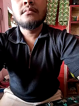 RaiStarrrr0-9 online show from 01/09/26, 04:37