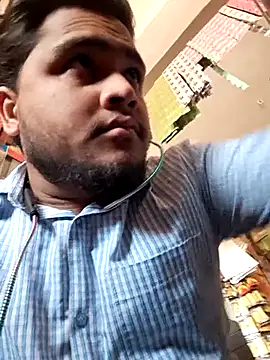 RaiStarrrr0-9 online show from 01/11/26, 02:49