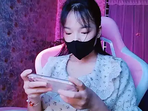 -Tamy- online show from 04/24/26, 02:41