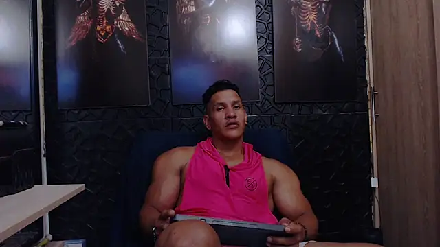 viktor herrera online show from 07/03/26, 07:09