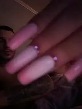 Snapshot of Evelin199 chatting on 02/04/26, 01:00 Evelin199 online show from 02/04/26, 01:00