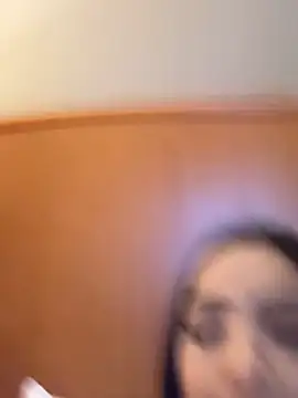 Snapshot of Evelin199 chatting on 03/11/26, 09:54 Evelin199 online show from 03/11/26, 09:54