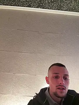 Snapshot of Evelin199 chatting on 03/19/26, 01:59 Evelin199 online show from 03/19/26, 01:59