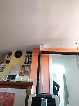 Snapshot of colosone chatting on 02/21/25, 02:27 colosone online show from 02/21/25, 02:27