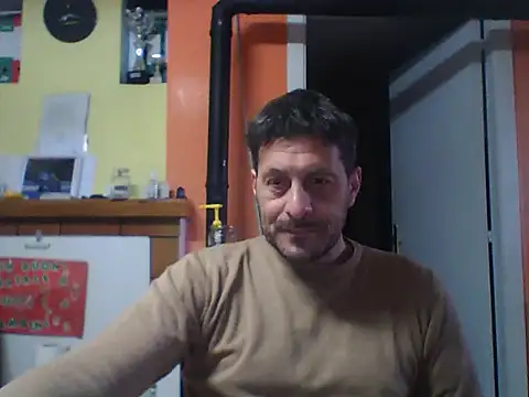 Snapshot of colosone chatting on 02/26/25, 07:20 colosone online show from 02/26/25, 07:20