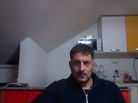 Snapshot of colosone chatting on 03/14/25, 07:12 colosone online show from 03/14/25, 07:12