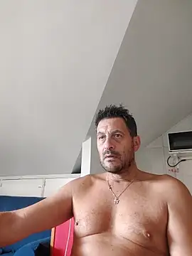 Snapshot of colosone chatting on 09/11/25, 06:46 colosone online show from 09/11/25, 06:46