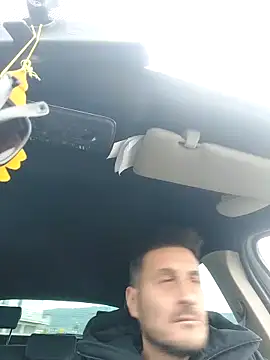 Snapshot of colosone chatting on 11/26/25, 02:07 colosone online show from 11/26/25, 02:07