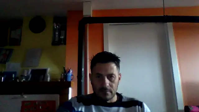 Snapshot of colosone chatting on 12/19/25, 10:11 colosone online show from 12/19/25, 10:11