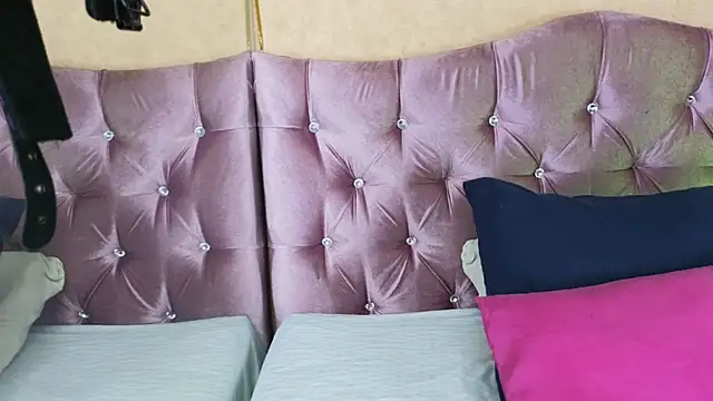 Missy 22  online show from 04/16/26, 01:45