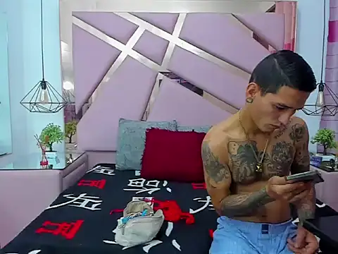 ViolethANDJuanda online show from 01/14/26, 01:06