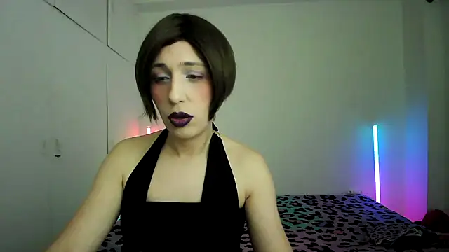 Snapshot of HoneyValentine chatting on 02/03/26, 11:32 HoneyValentine online show from 02/03/26, 11:32