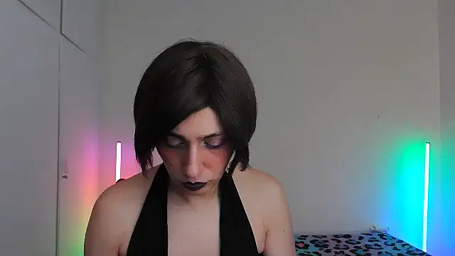 Snapshot of HoneyValentine chatting on 03/03/26, 08:04 HoneyValentine online show from 03/03/26, 08:04