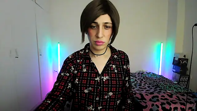 HoneyValentine online show from 03/23/26, 08:57