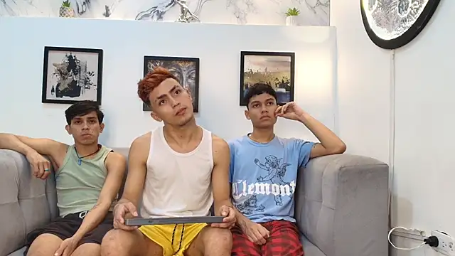 AVENGER BOYS2026 online show from 02/10/26, 01:21