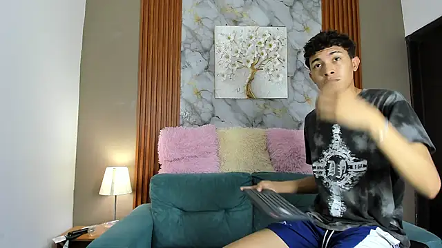 AVENGER BOYS2026 online show from 02/26/26, 07:13