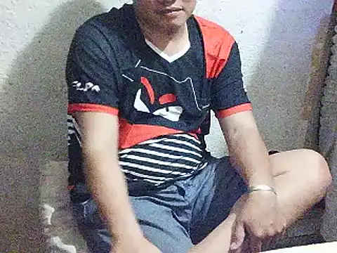 UrAsianGuy90 online show from 01/14/26, 02:33