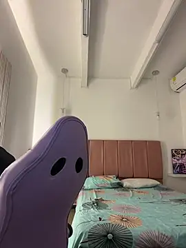 Iamcami  online show from 02/20/26, 06:41