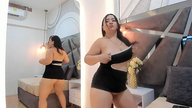 Snapshot of emiily_whitee_ chatting on 01/10/26, 07:37 emiily whitee online show from 01/10/26, 07:37