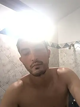 Snapshot of Ezequielggt chatting on 01/06/26, 11:29 Ezequielggt online show from 01/06/26, 11:29